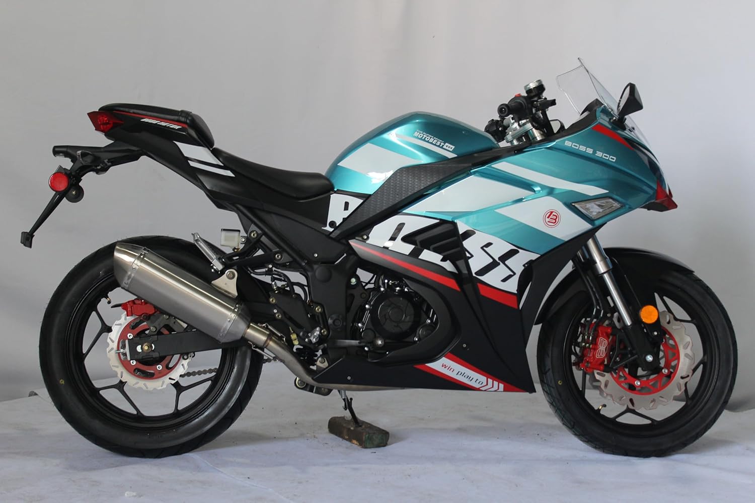 Boss 300 motorcycle worth buying,Boss 300 motorcycle pros cons,Boss 300 motorcycle vs alternatives,best racing style motorcycle under 400 pounds,should I buy Boss 300 motorcycle,Boss 300 motorcycle features unboxing and complete package contents