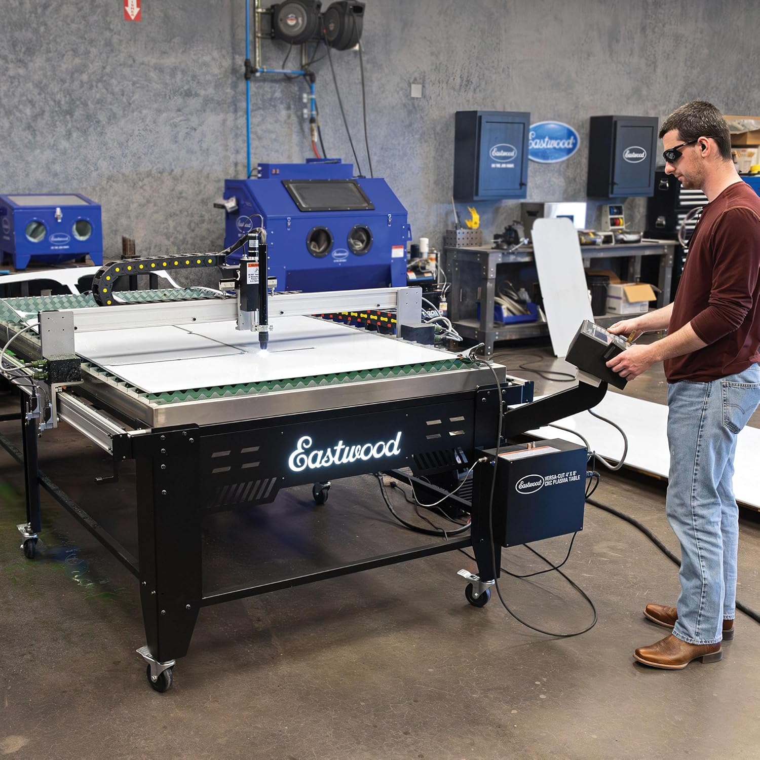 Eastwood Versa Cut 4X8 CNC Plasma Table worth it,Eastwood plasma table pros cons,should I buy Eastwood Versa Cut,best 4x8 CNC plasma table,Eastwood CNC vs alternatives,Versa Cut 4X8 worth buying unboxing and complete package contents