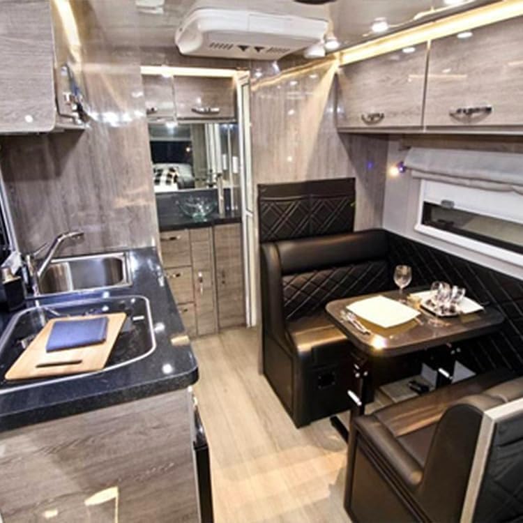 best expandable off-road travel trailer,expandable travel trailer worth buying,off-road camper pros and cons,should I buy a slide-out travel trailer,best off-road camping trailer,expandable trailer vs hard side performance testing and real-world results