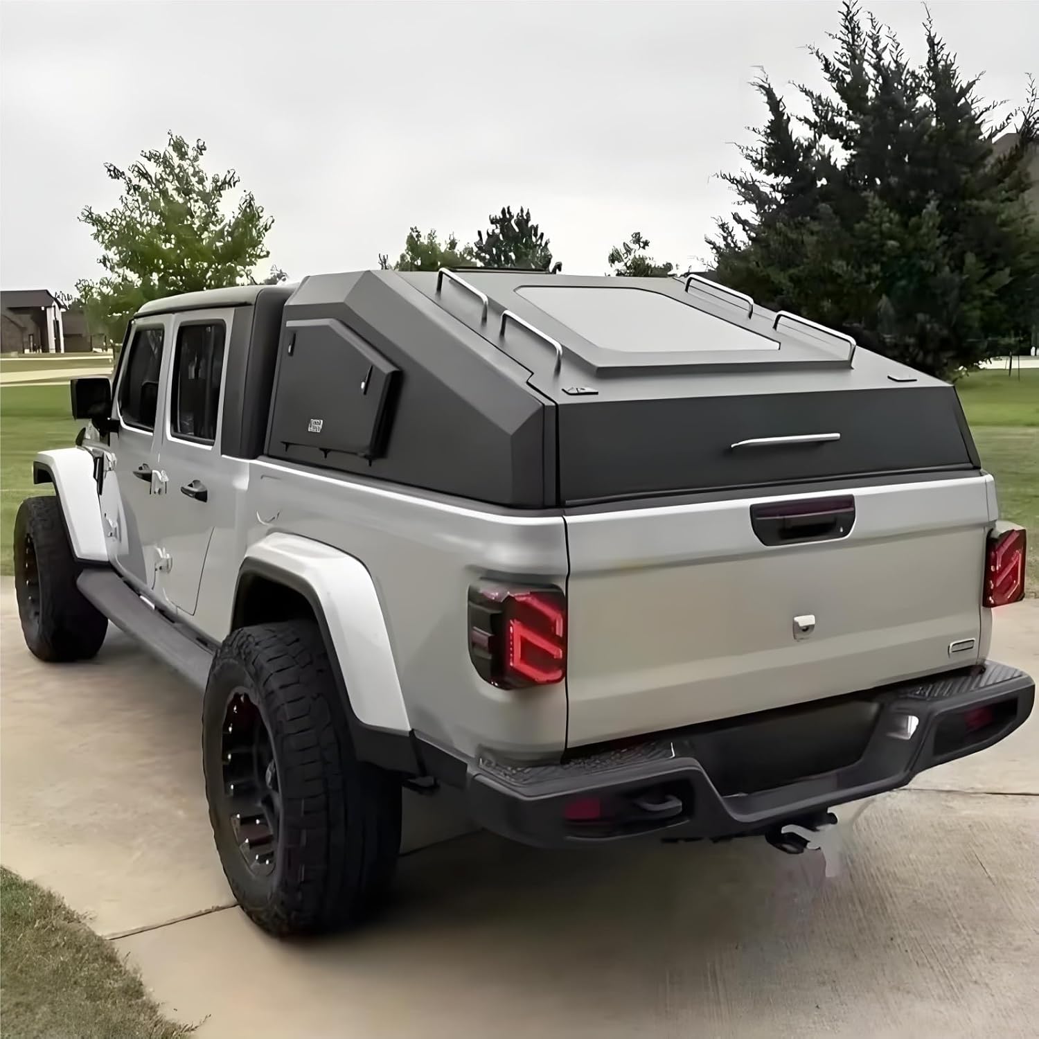 best hard tonneau cover for Jeep Gladiator,Jeep Gladiator truck bed cap durable,tonneau cover vs topper Jeep Gladiator,hard folding tonneau cover Gladiator pros cons,should I buy a steel truck canopy Gladiator,best locking bed cover for Jeep Gladiator unboxing and complete package contents