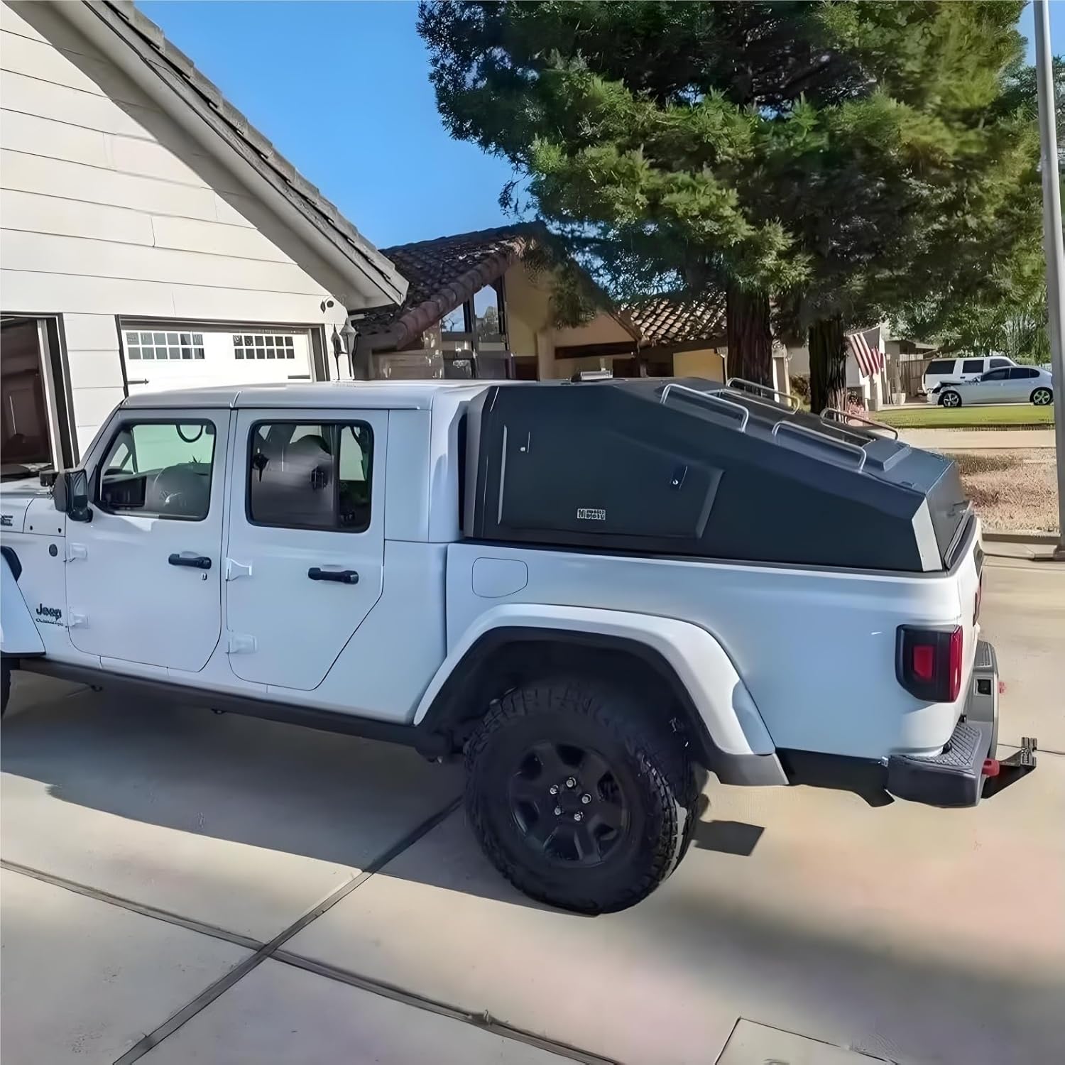 best jeep gladiator tonneau cover,should I buy a hard truck bed cap,jeep gladiator bed cap vs soft tonneau,manganese steel truck topper pros cons,best hardtop for jeep gladiator,truck bed cap security features unboxing and complete package contents