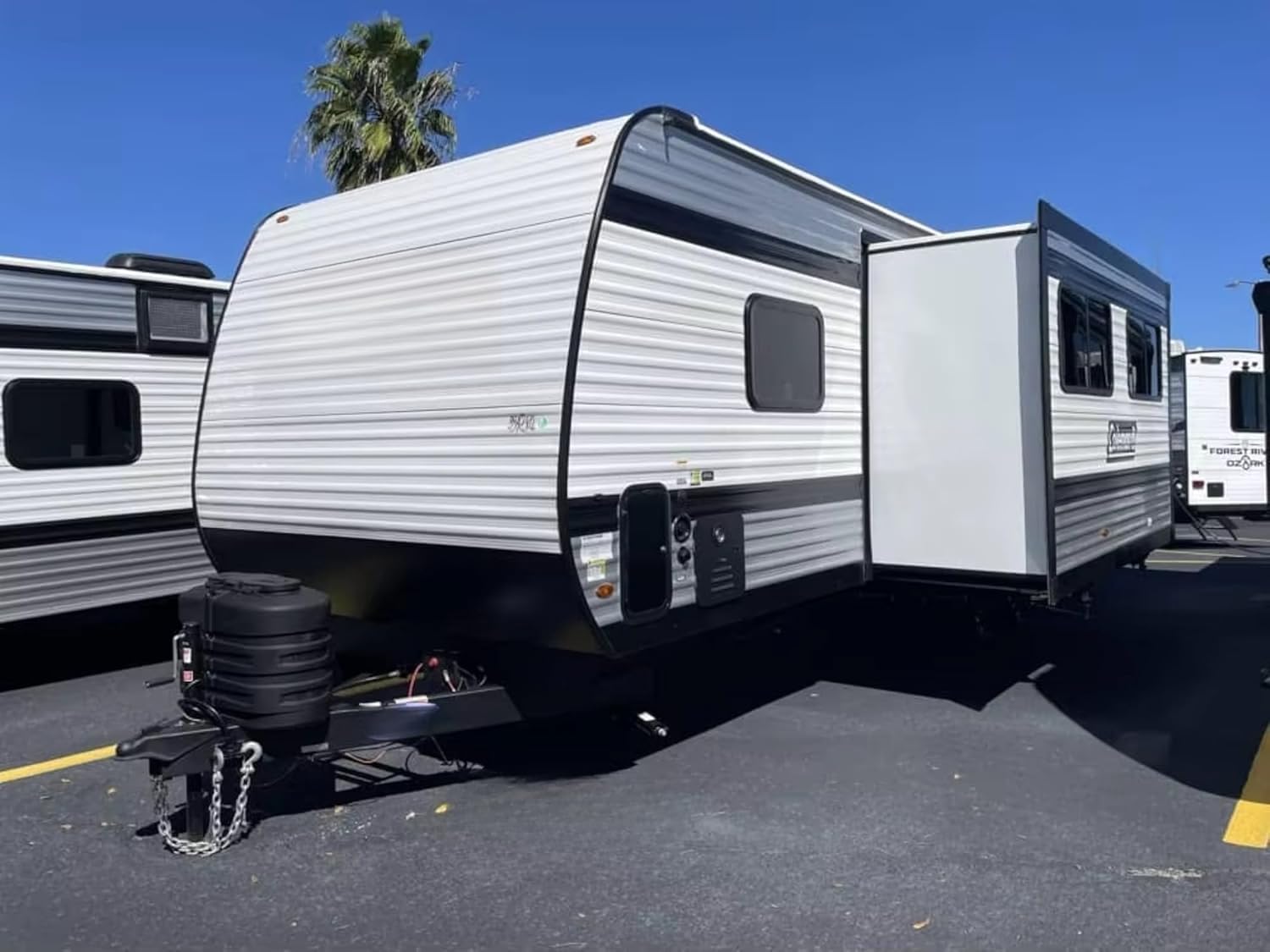 best off road camper trailer,off road camper trailer worth buying,should I buy an off road camper trailer,off road camper trailer pros cons,off road camper trailer vs alternatives,best lightweight travel trailer - detailed features and technical specifications