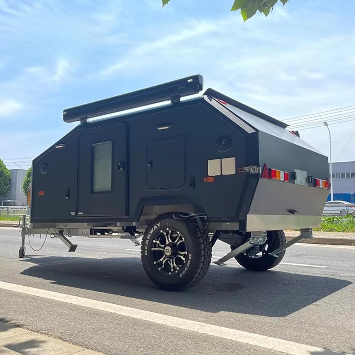 best teardrop camping trailer,teardrop camper worth buying,teardrop trailer pros cons,should I buy a teardrop camper,teardrop vs pop-up camper,lightweight teardrop trailer features performance testing and real-world results