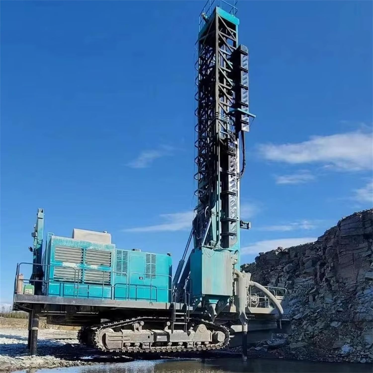 buy crawler water well drilling rig,crawler drilling rig worth buying,best tracked borehole drilling equipment,crawler water well drilling rig pros cons,crawler drilling rig vs alternatives,should I buy a tracked drilling rig - detailed features and technical specifications