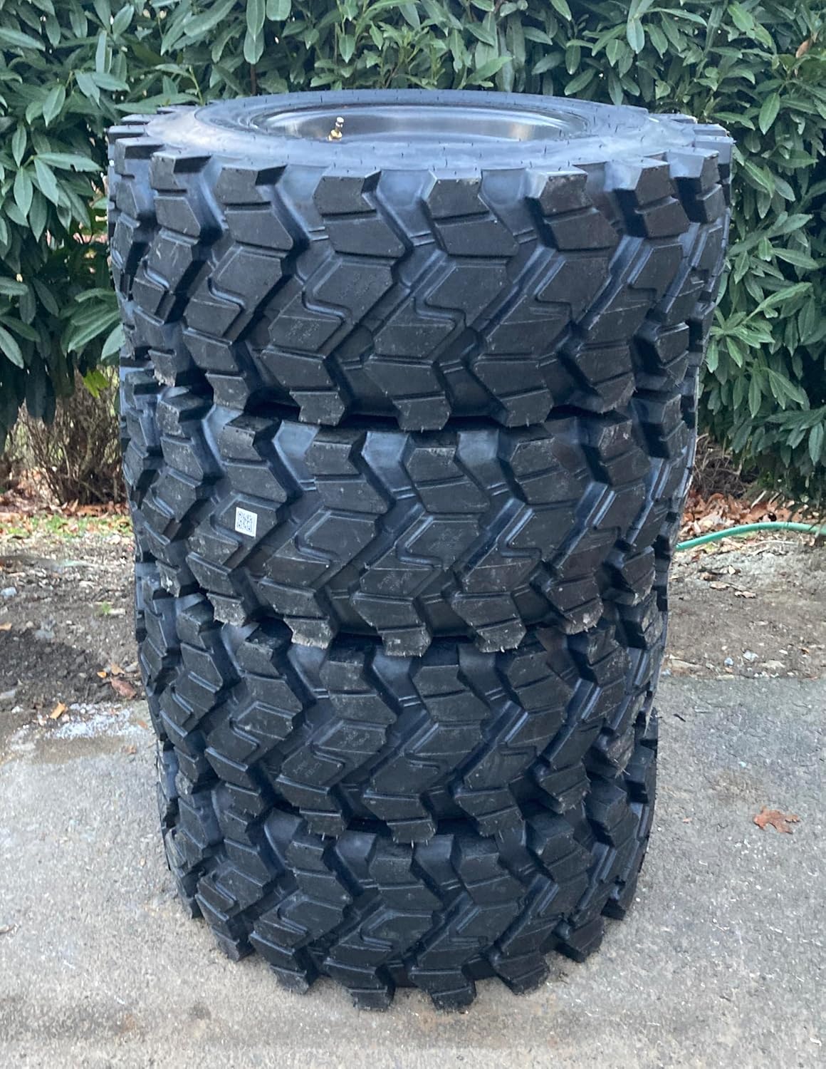 buy foam filled skid steer tires,should I buy foam filled skid steer tires,best skid steer tires for snow traction,foam filled vs air tires pros cons,heavy duty skid steer tires worth buying,Forerunner SKS-9 tires quality - detailed features and technical specifications