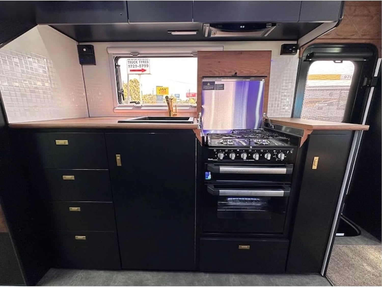 buy heavy duty off road camper trailer,heavy duty camper trailer worth buying,best off road travel trailer,heavy duty camper trailer pros cons,should I buy an off road camper,off road camper trailer vs alternatives performance testing and real-world results