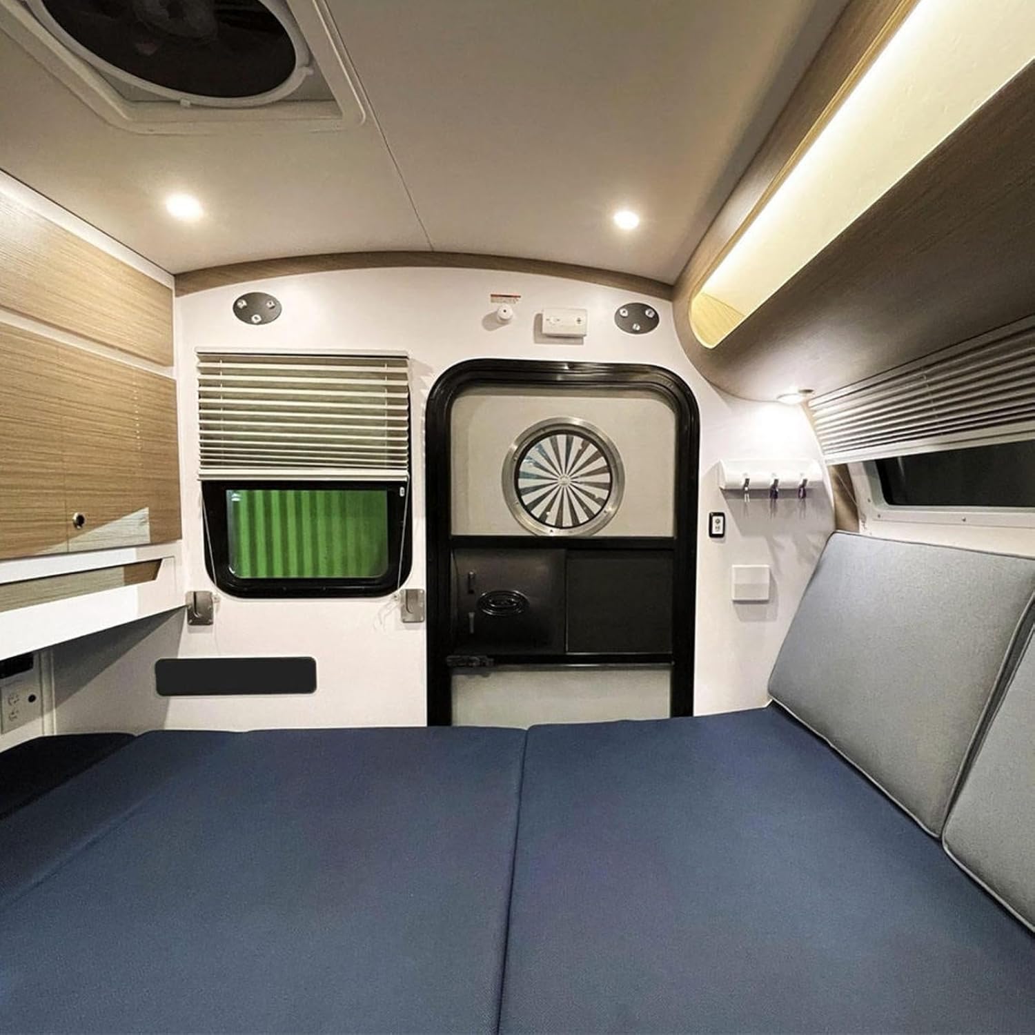 buy teardrop camper trailer,teardrop camper worth buying,best lightweight travel trailer,teardrop camper pros cons,teardrop camper vs pop up,should I buy a teardrop camper performance testing and real-world results