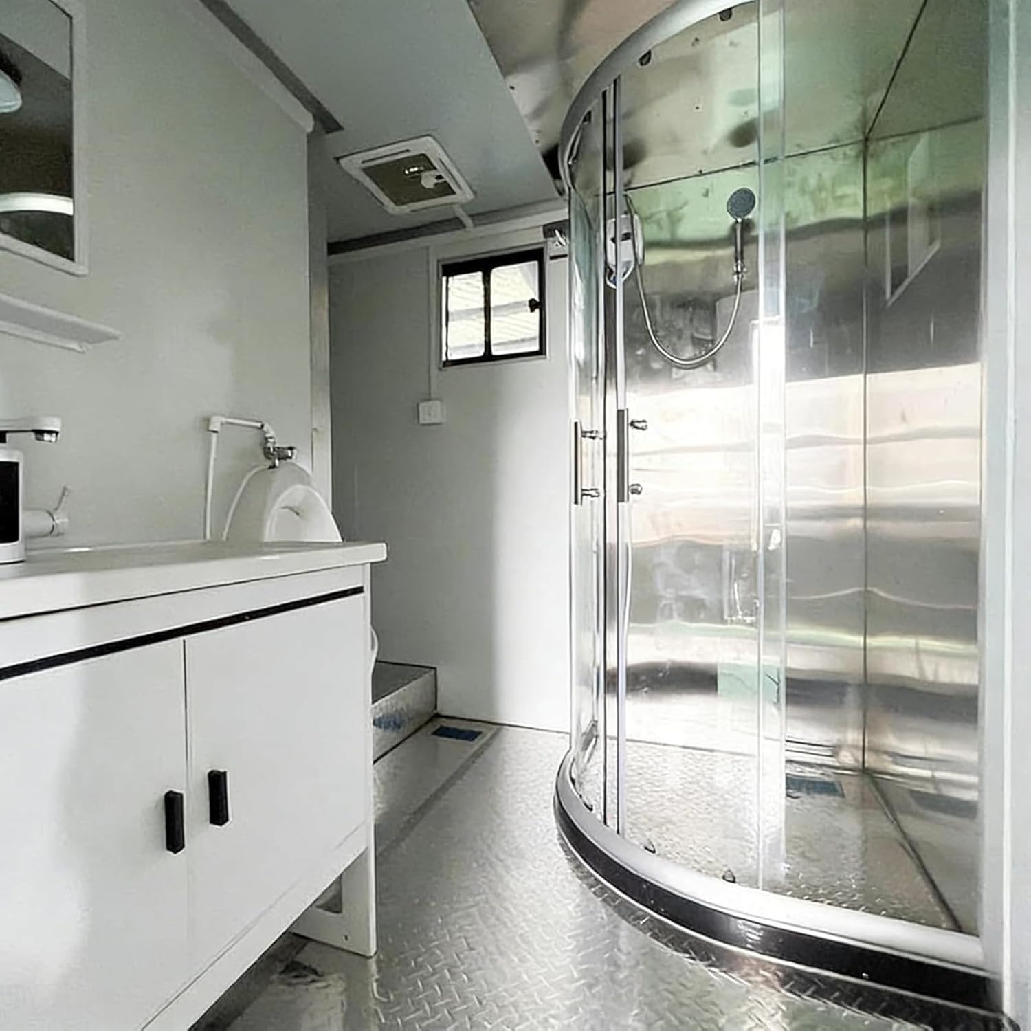 luxury portable restroom trailer,best luxury restroom trailer for events,portable bathroom trailer worth buying,buy portable restroom trailer with shower,luxury mobile restroom trailer pros cons,portable restroom trailer for rental business performance testing and real-world results